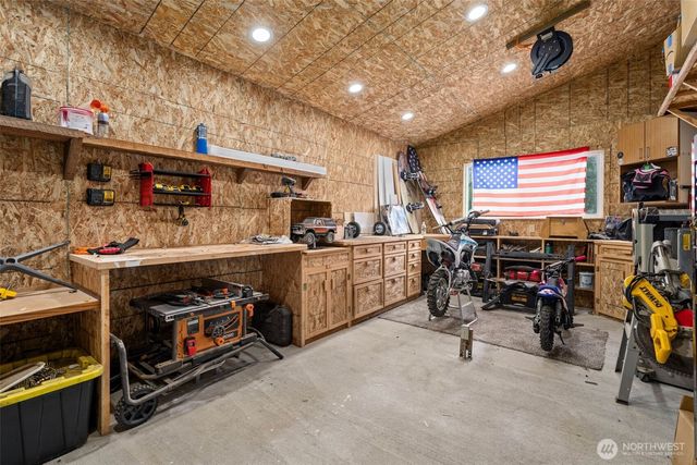 28420 61st Avenue E, Graham, WA 98338