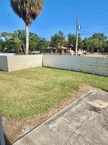 3386 39TH STREET S B, St Petersburg, FL 33711