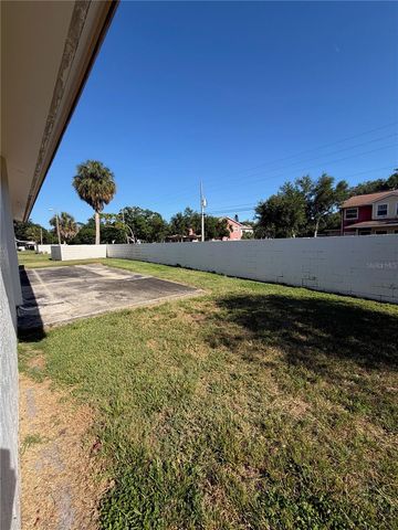 3386 39TH STREET S B, St Petersburg, FL 33711