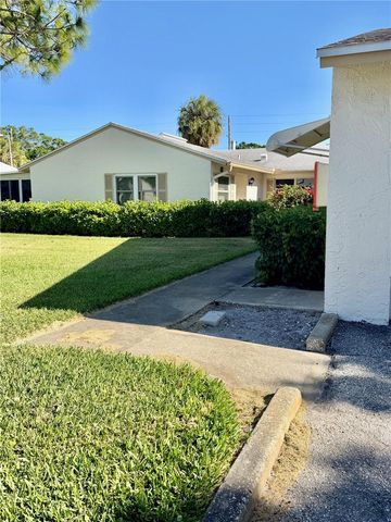 3386 39TH STREET S B, St Petersburg, FL 33711