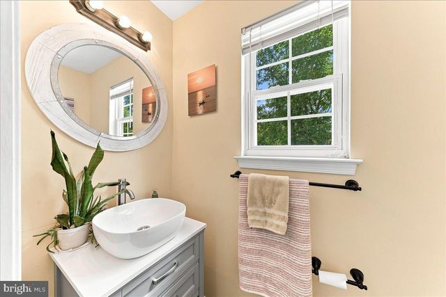 118 BEACON ST, Coatesville, PA 19320