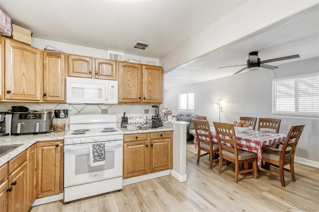 987 Vaughn Street, Aurora, CO 80011