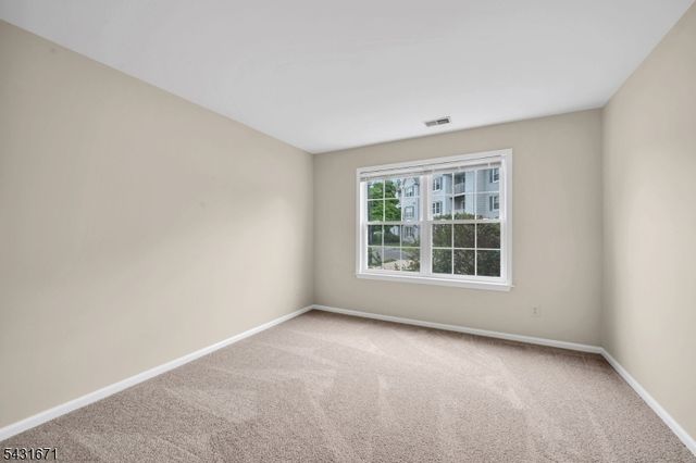 213 Stratford Pl, Bridgewater Twp., NJ 08805
