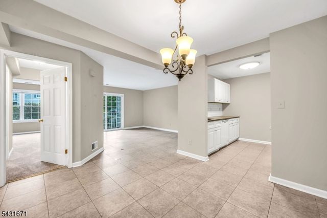 213 Stratford Pl, Bridgewater Twp., NJ 08805
