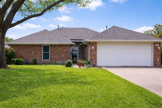 607 Azalea Drive, Forney, TX 75126