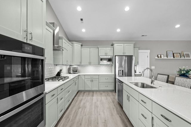 733 Jade Dr., Myrtle Beach, SC 29579