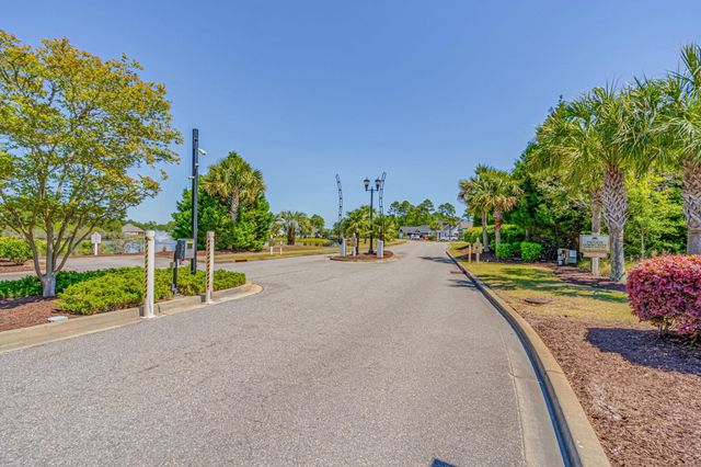 733 Jade Dr., Myrtle Beach, SC 29579