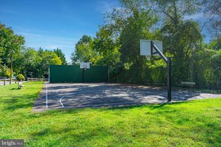2843 GREENWAY BLVD, Falls Church, VA 22042