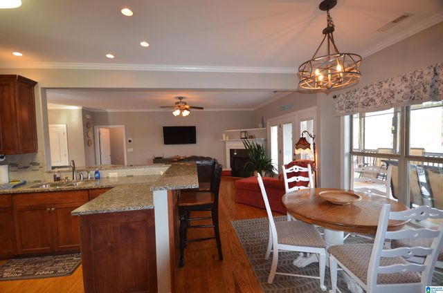 277 COUNTY ROAD 172, Crane Hill, AL 35053