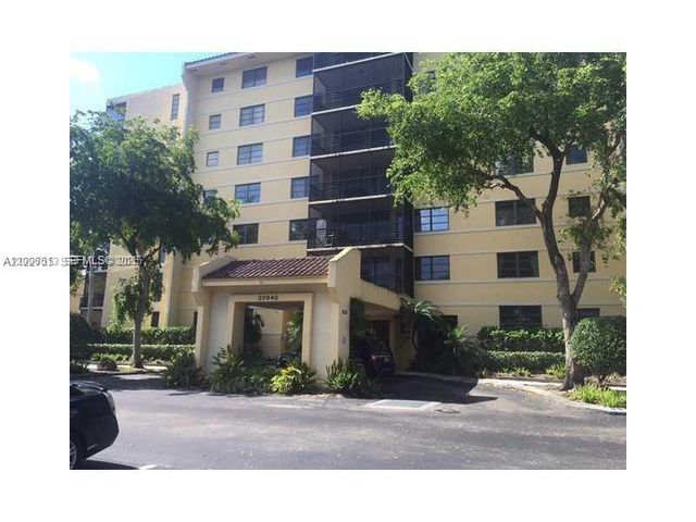 20840 San Simeon Way 209, Miami, FL 33179