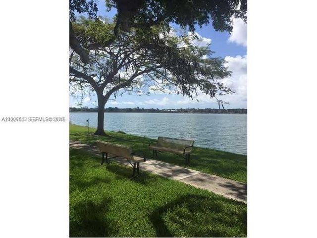 20840 San Simeon Way 209, Miami, FL 33179