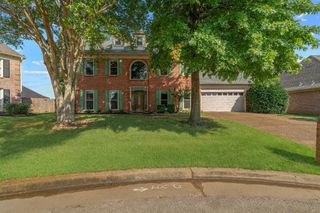 8920 ROWLEY CV, Cordova, TN 38016