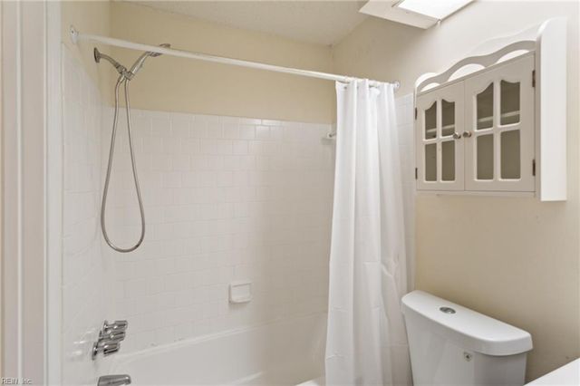 3203 Creekside DR, Virginia Beach, VA 23453