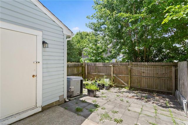 3203 Creekside DR, Virginia Beach, VA 23453