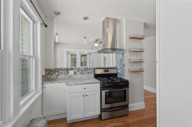 25 Fairfield Avenue, Providence, RI 02909