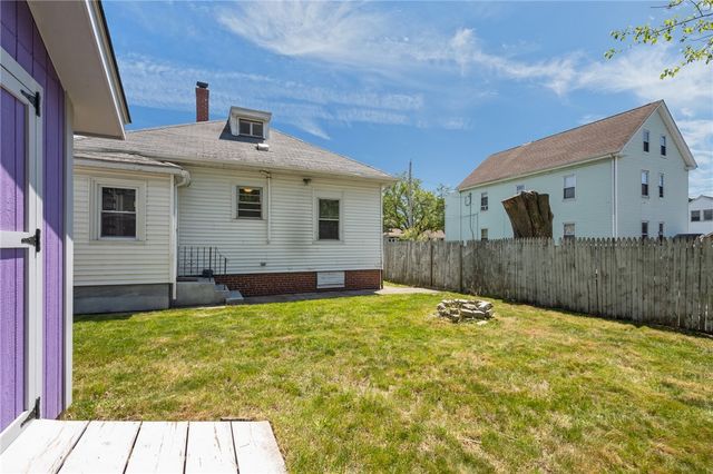 25 Fairfield Avenue, Providence, RI 02909