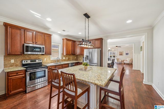 2020 REGENT PARK LANE, Birmingham, AL 35242