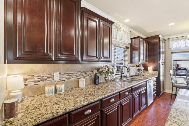 1225 Vienna Drive 105, Sunnyvale, CA 94089