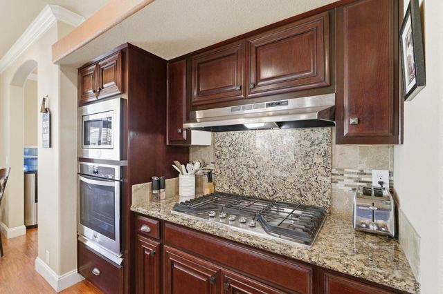 1225 Vienna Drive 105, Sunnyvale, CA 94089