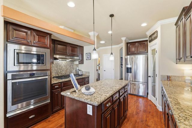 1225 Vienna Drive 105, Sunnyvale, CA 94089