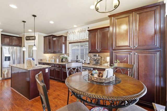 1225 Vienna Drive 105, Sunnyvale, CA 94089