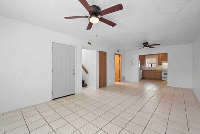 1817 ASH Court SE, Albuquerque, NM 87106