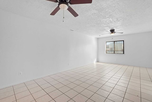 1817 ASH Court SE, Albuquerque, NM 87106