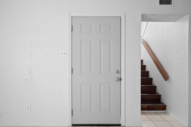 1817 ASH Court SE, Albuquerque, NM 87106