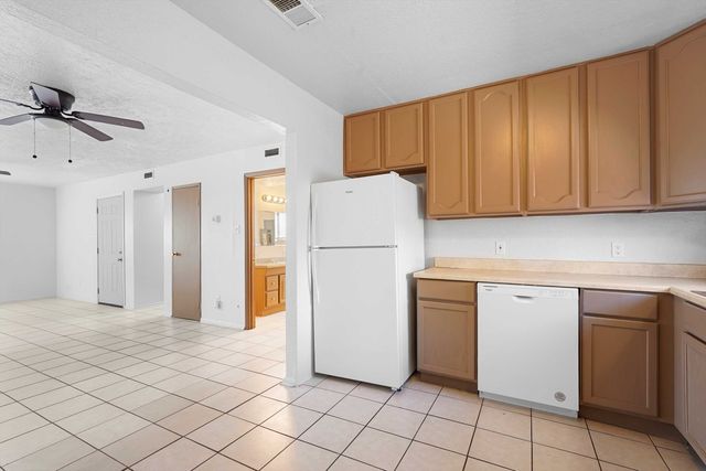 1817 ASH Court SE, Albuquerque, NM 87106