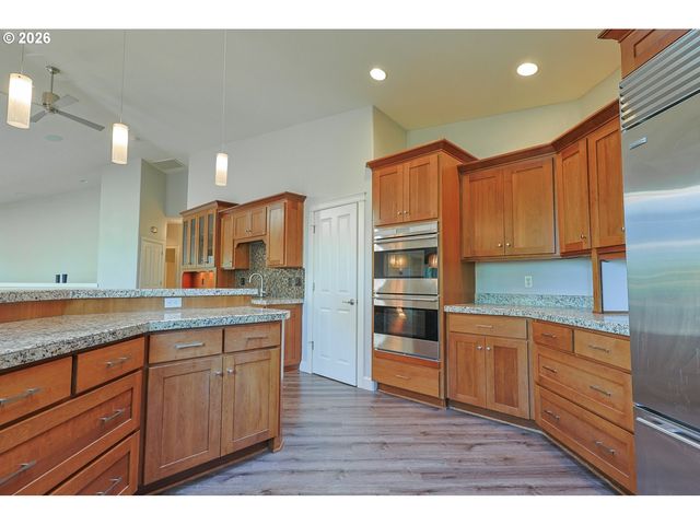 4806 Nw CHERRY St, Vancouver, WA 98663