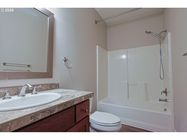 4806 Nw CHERRY St, Vancouver, WA 98663
