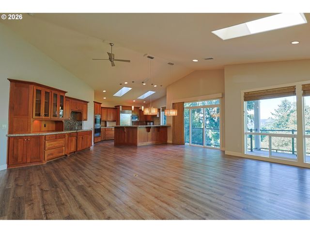 4806 Nw CHERRY St, Vancouver, WA 98663