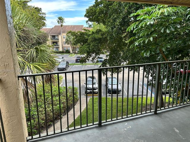 9999 Summerbreeze Dr 118, Sunrise, FL 33322