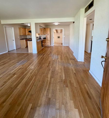 1605 W Fedora Avenue, Fresno, CA 93705