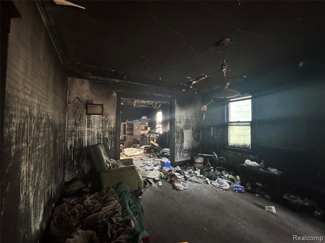 3542 E Kirby Street, Detroit, MI 48211