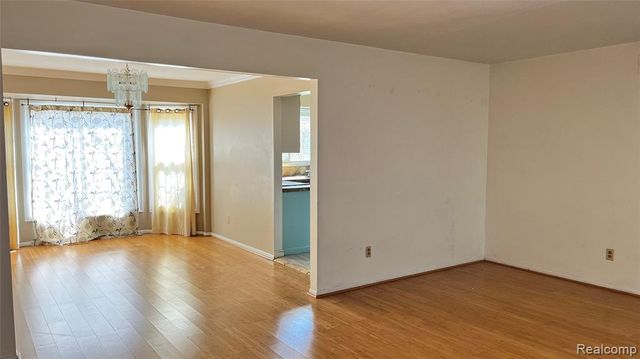 23496 Derby Lane, Farmington Hills, MI 48336