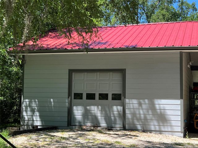 4901 County Road 216, Hungerford, TX 77435
