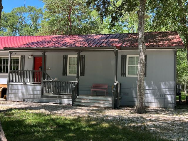 4901 County Road 216, Hungerford, TX 77435