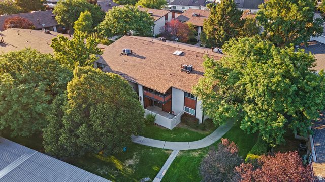 148 N GARDEN PARK DR, Orem, UT 84057