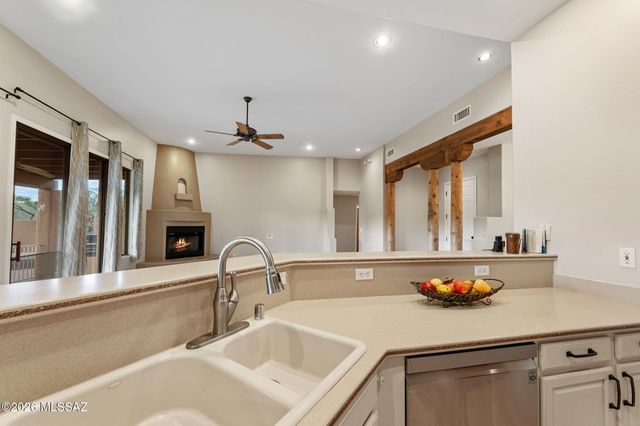11667 N La Tanya Drive, Oro Valley, AZ 85737