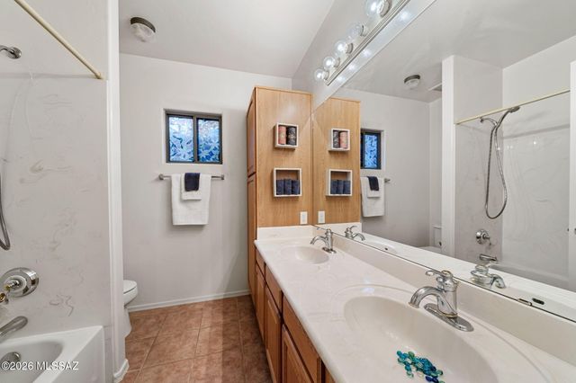 11667 N La Tanya Drive, Oro Valley, AZ 85737