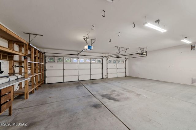 11667 N La Tanya Drive, Oro Valley, AZ 85737