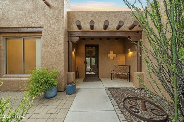 11667 N La Tanya Drive, Oro Valley, AZ 85737