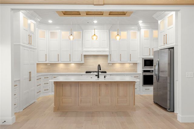 421 Morgan Street, Centerton, AR 72719