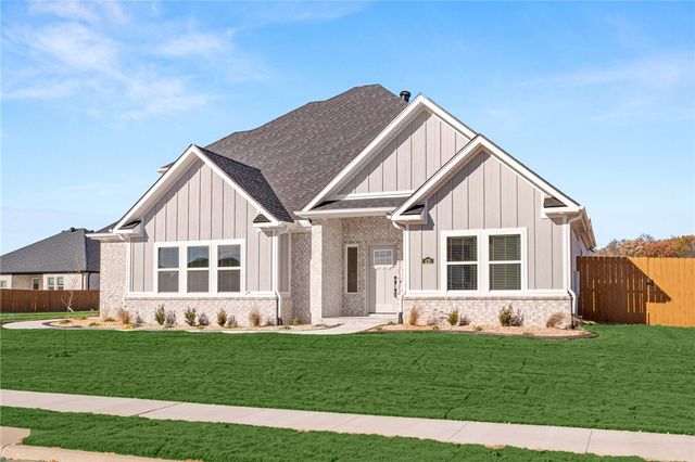 421 Morgan Street, Centerton, AR 72719