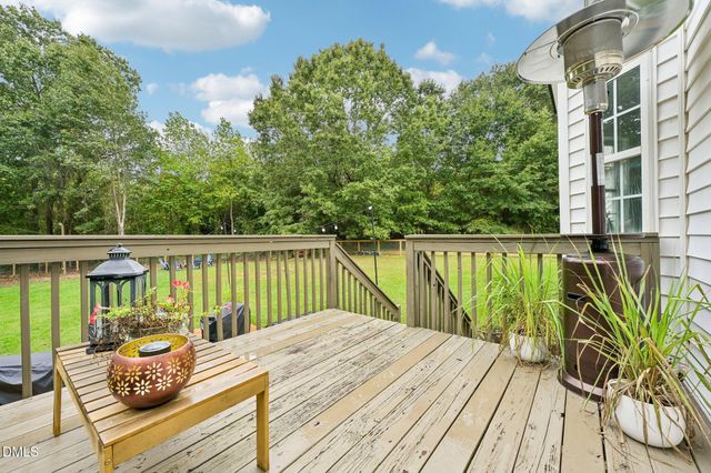 401 Blackberry Creek Drive, Willow Springs, NC 27592