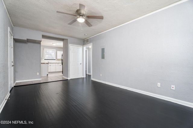 2906 SILVER Street 4, Jacksonville, FL 32206