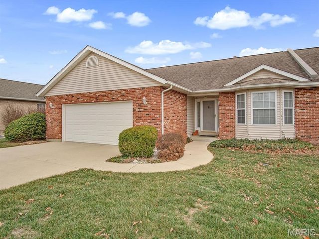 630 Hamacher Street, Waterloo, IL 62298