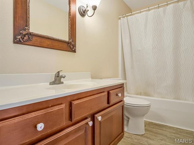 630 Hamacher Street, Waterloo, IL 62298