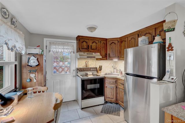 3 Imperial Drive, Selden, NY 11784